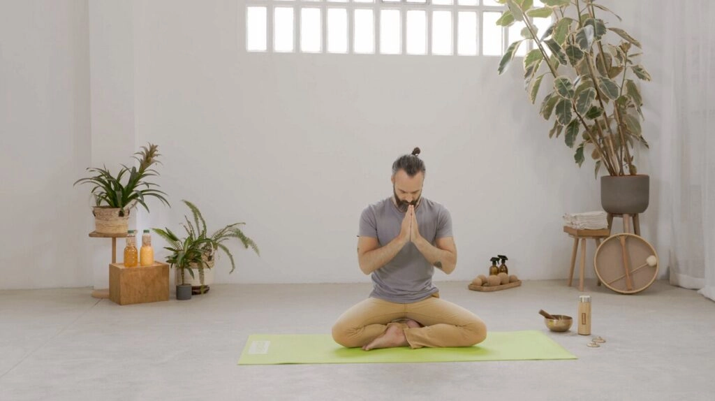 Aprendiendo a meditar’ por Miklos Selva