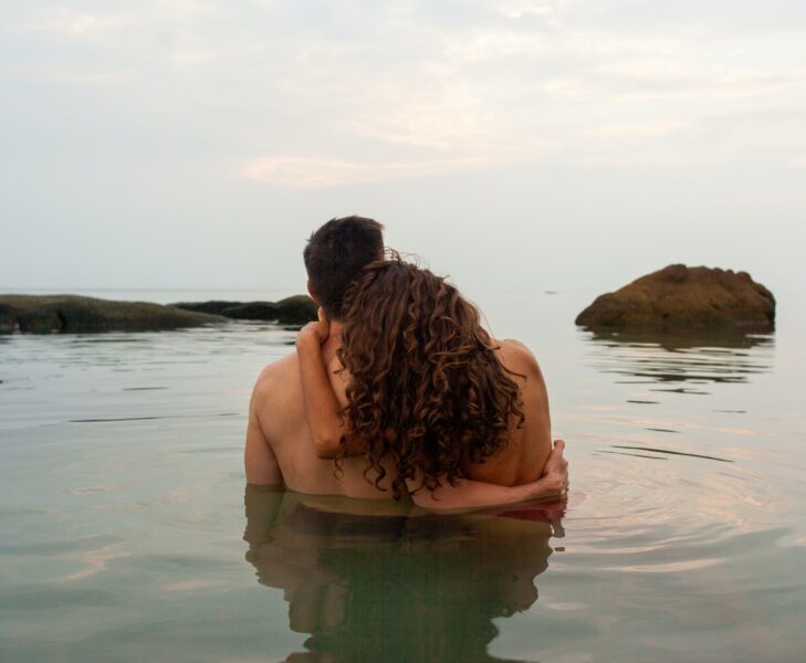 Las 11 mejores playas nudistas de Cádiz