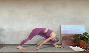 Elena Brower nos dará las claves para encontrarnos a través del yoga