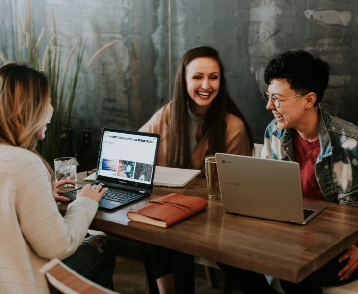 ¿Mantener la motivación y la felicidad laboral tras las vacaciones? Con estas 5 claves es posible