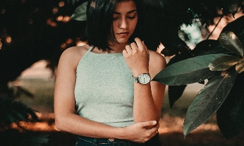 Chica reloj