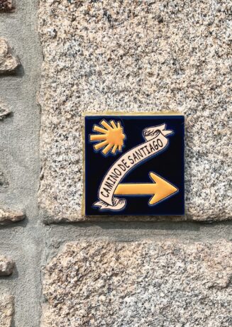 camino de santiago-unsplash El Camino de Santiago S.A.B.E Tour” está diseñado para el bienestar integral de los peregrinos