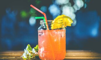 Beneficios y recetas de infusiones frías