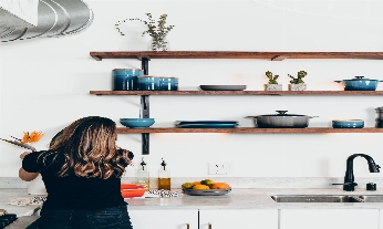 Mujer cocinando