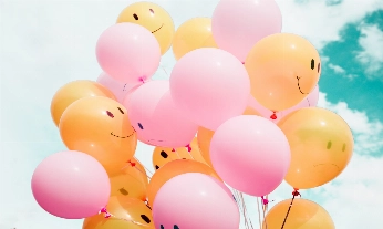 deja-de-quejarte globos de colores