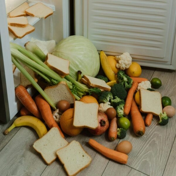 Evitar desperdicio de comida y ahorrar en el supermercado.