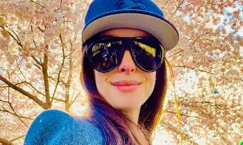 Anne Hathaway una de las celebrities que ha hablado de su sobriedad voluntaria.