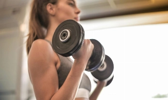 Pilates con pesas