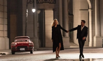 Nicole Kidman, en la película Un asunto familiar, que aborda la búsqueda de pareja en menopausia