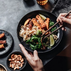 El tempeh es una gran fuente de proteína completa. FOTO: Getty.