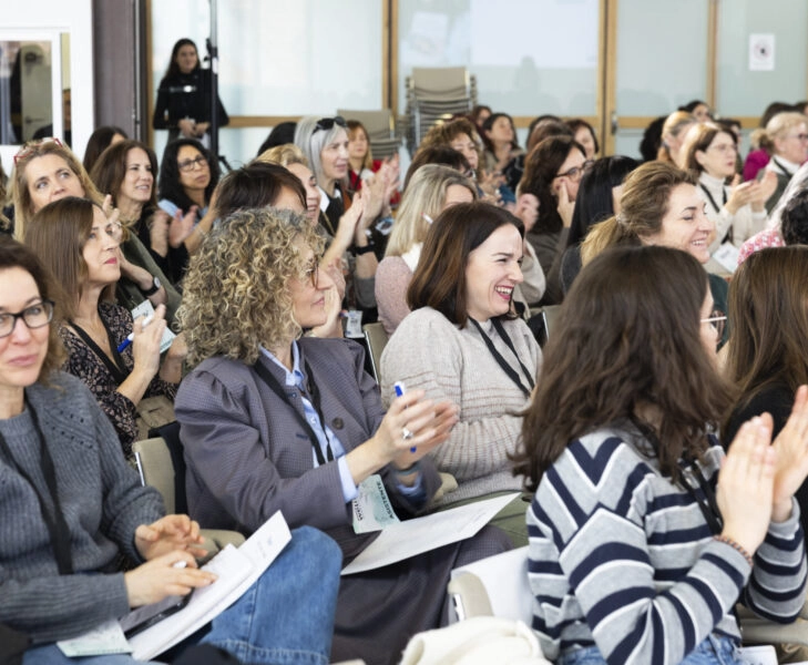 publico-asisa-welife-menopausia publico-asisa-welife-menopausia