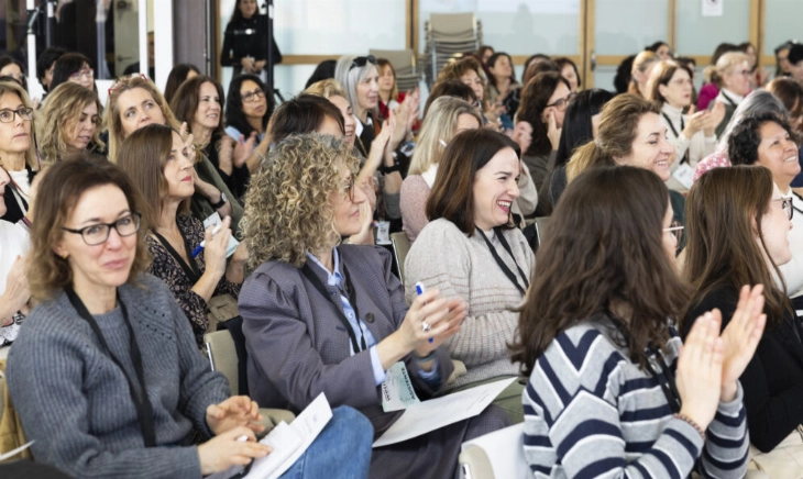 publico-asisa-welife-menopausia