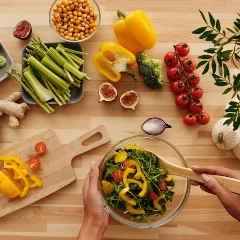 La dieta disociada prioriza el consumo de frutas y verduras, por lo que mejora la salud cardiovascular y digestiva. FOTO: Pexels.