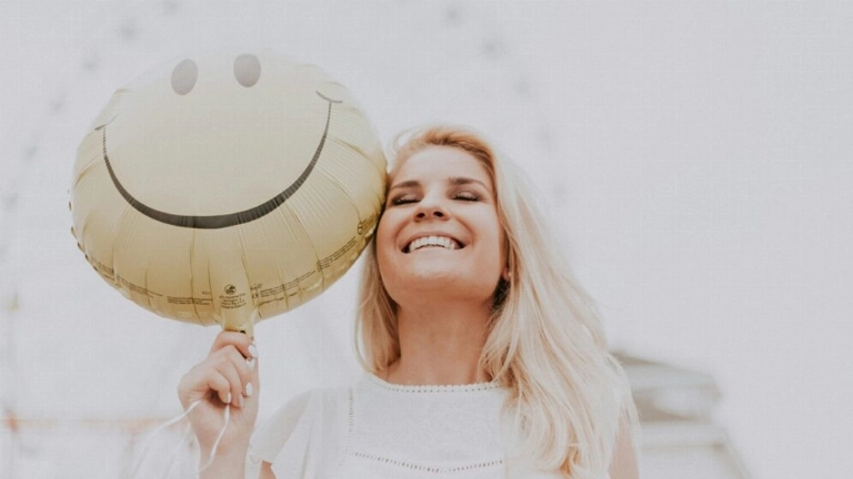 La felicidad es el mejor suplemento natural y no necesita receta médica. FOTO: Pexels.