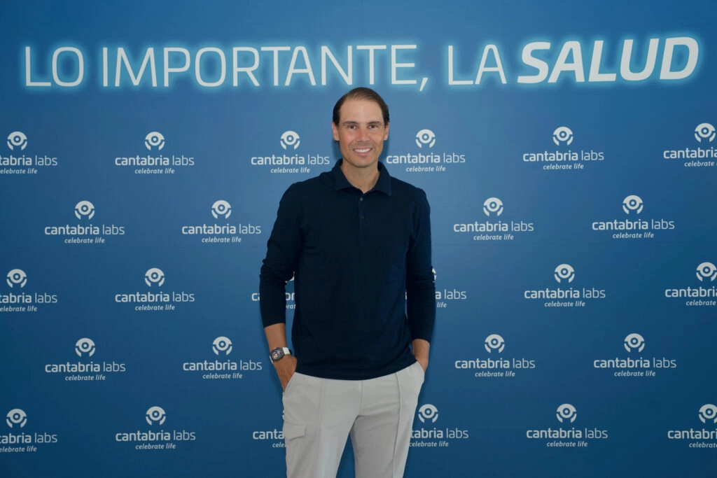 Rafa Nadal, embajador de Heliocare y usuario de fotoprotector
