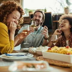 Lo que comes también puede afectar al sobrecrecimiento de esta bacteria. FOTO: Freepik. Lo que comes también puede afectar al sobrecrecimiento de esta bacteria. FOTO: Freepik.