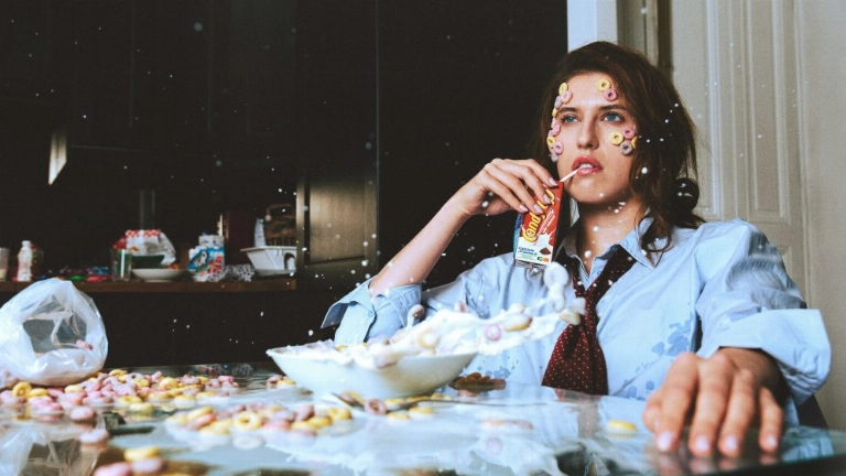 El eje intestino-cerebro es como un chat constante: lo que pasa en tu barriga afecta a tu mente y viceversa. ¿Lo cuidas bien? FOTO: Unsplash El eje intestino-cerebro es como un chat constante: lo que pasa en tu barriga afecta a tu mente y viceversa. ¿Lo cuidas bien? FOTO: Unsplash