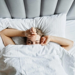 El bisglicinato de magnesio, tomado por la noche, ayuda a descansar mejor. FOTO: Pexels.