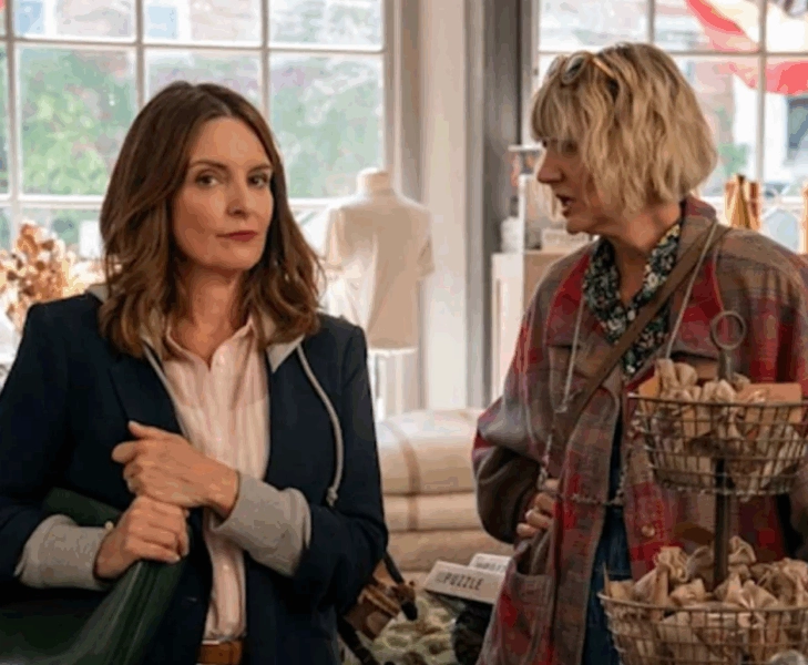 Fotograma de The Four Seasons con dos mujeres en edad de terapia hormonal sustitutiva