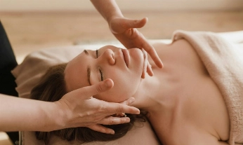 Una sesión de masaje drenante