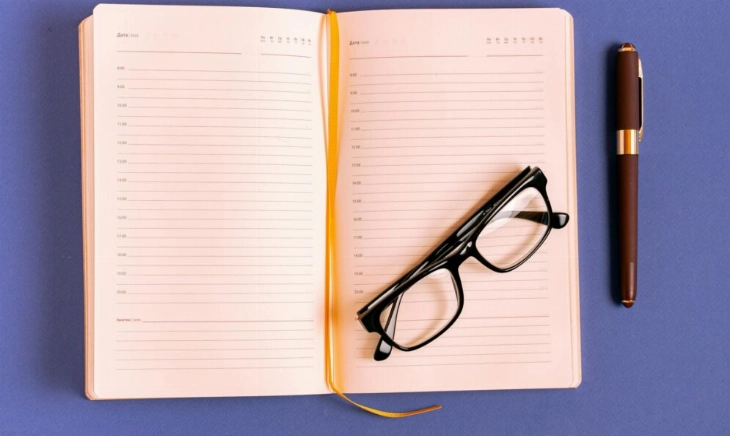 Escribir un diario en papel