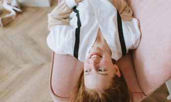 Mujer sin molestias íntimas porque usa la Línea Intima de Labeau Organic