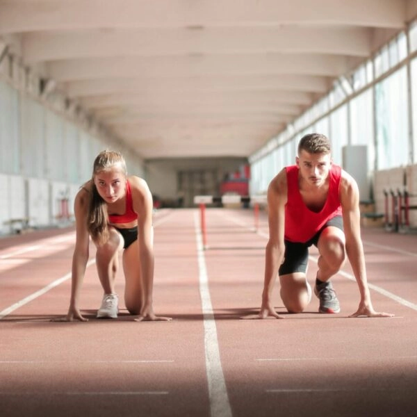 Los períodos de entrenamiento intenso ponen a prueba tu sistema inmune. FOTO: Olly/Pexels