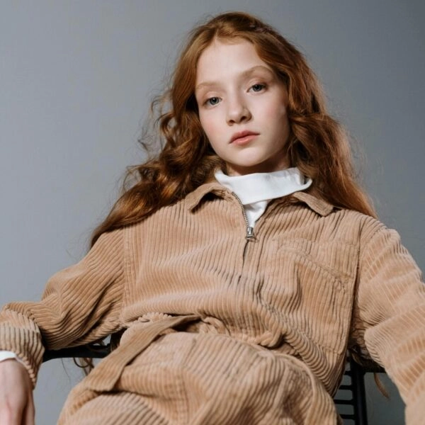 Tener una piel impoluta en la menopausia no es misión imposible. Y no es solo por el envejecimiento cutáneo. La rosácea también se une a la fiesta. FOTO: Cottonbro/Pexels. 