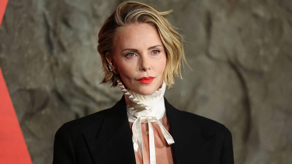 Charlize Theron ser directa no es ser fría
